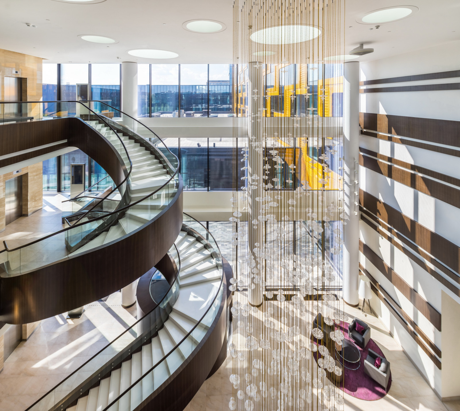 Ресторан "Samovar" в отеле "Hilton"