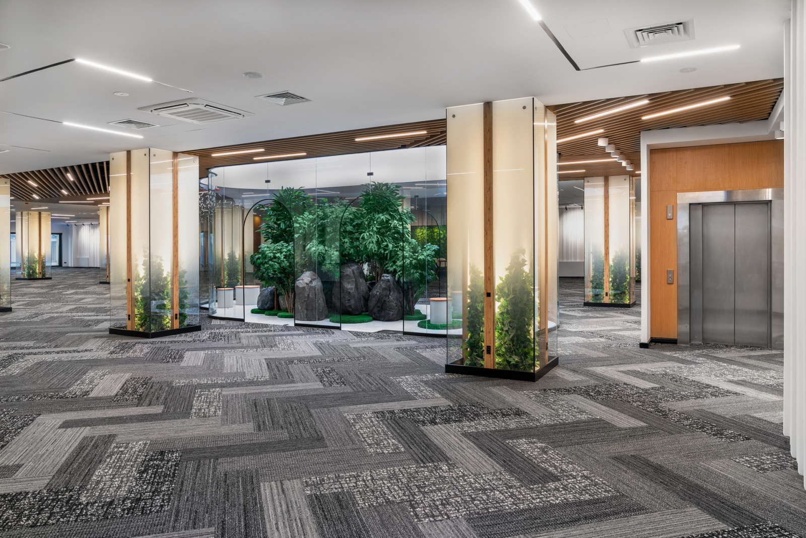 бц "Сенатор" на Большой Морской 30