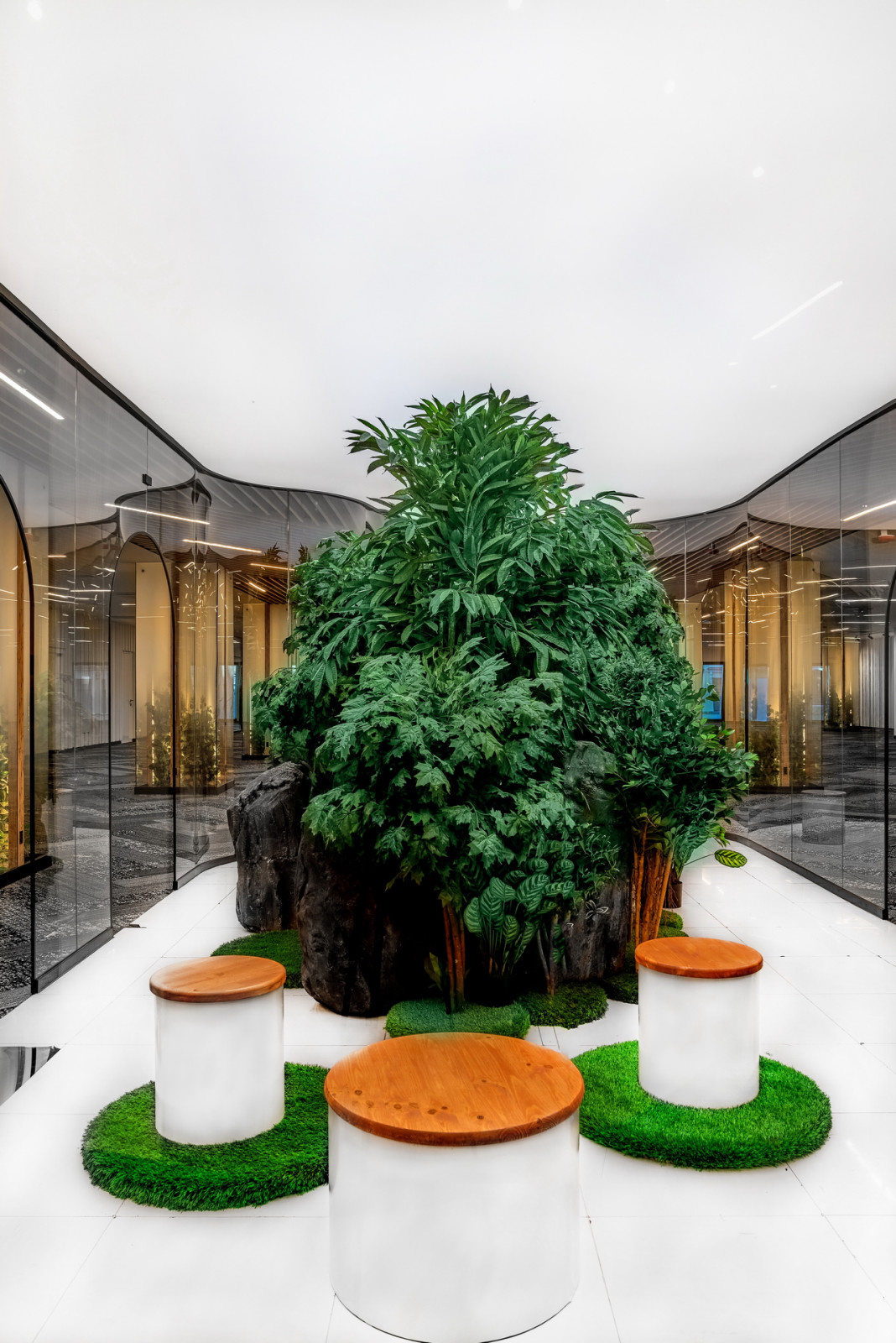 бц "Сенатор" на Большой Морской 30