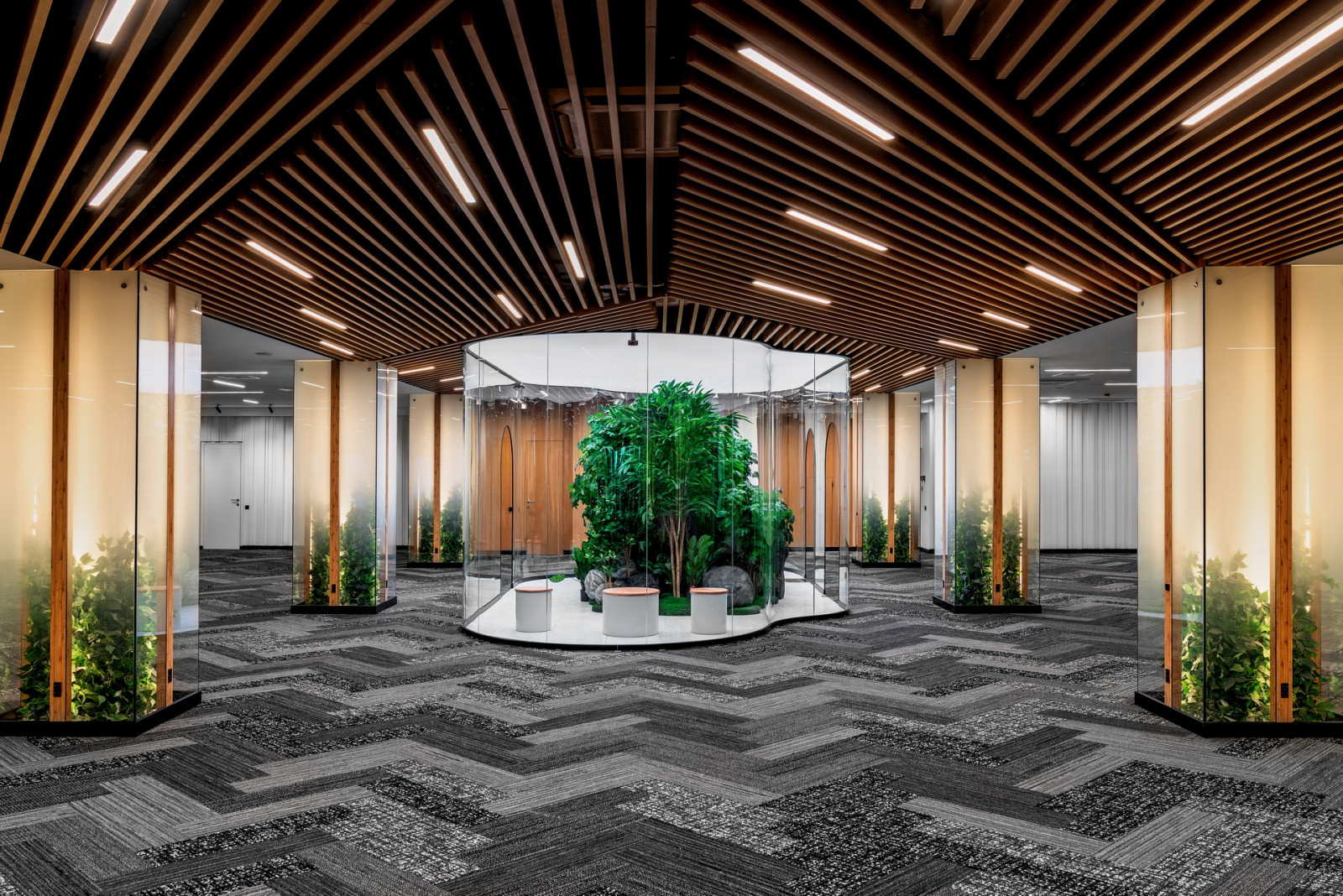 бц "Сенатор" на Большой Морской 30