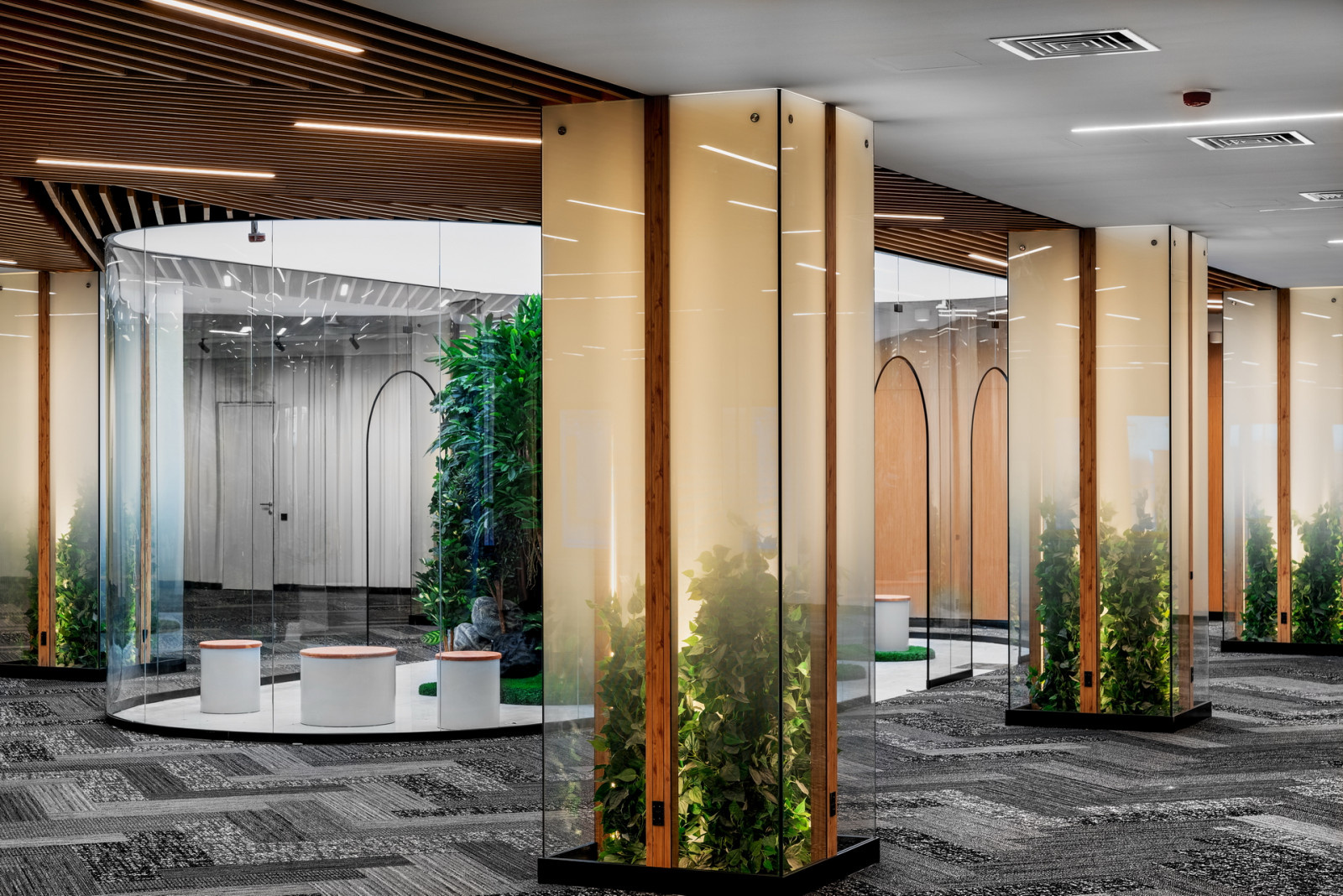 бц "Сенатор" на Большой Морской 30