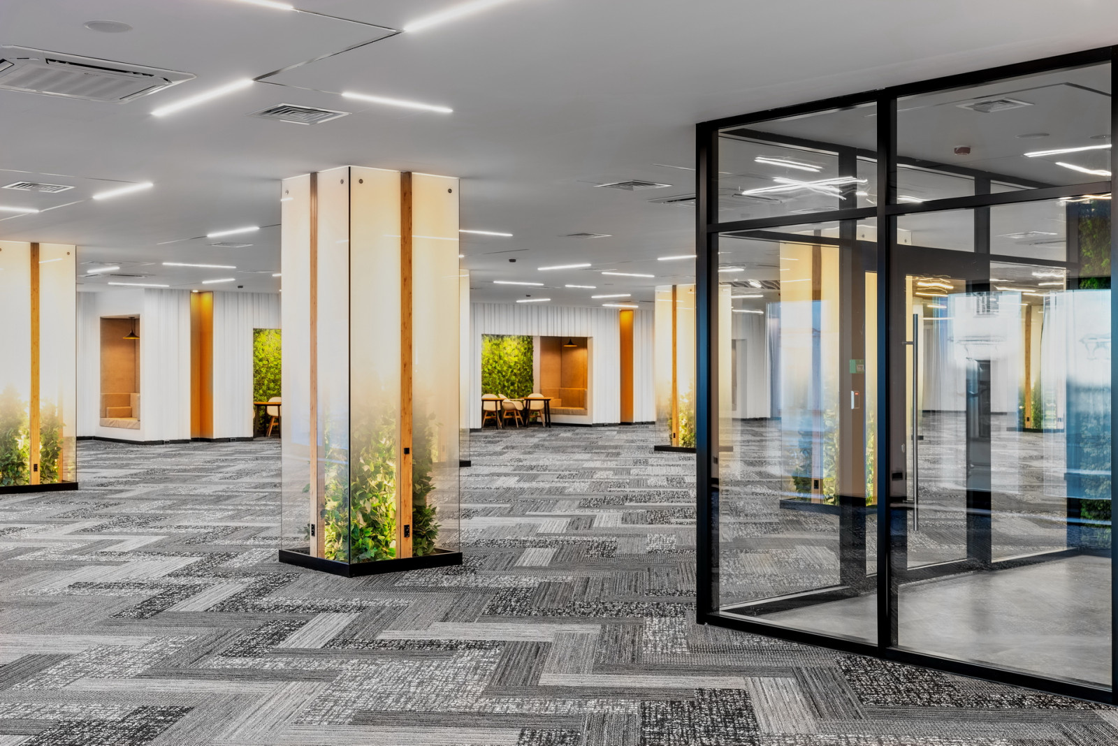 бц "Сенатор" на Большой Морской 30