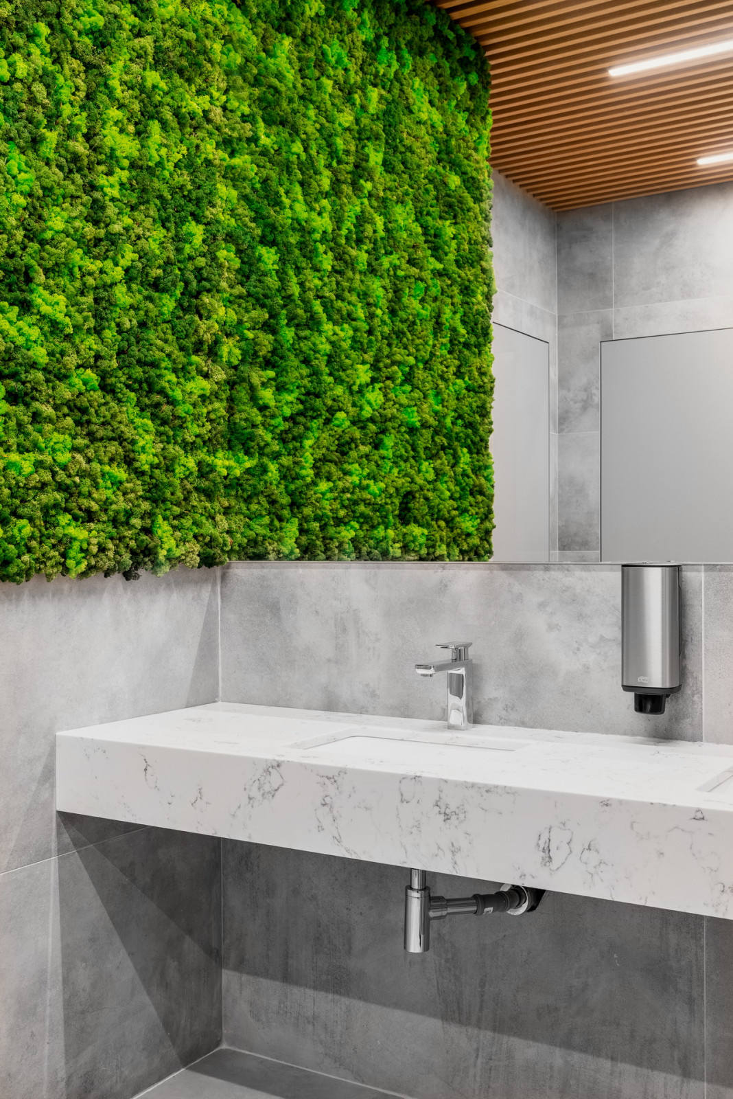 бц "Сенатор" на Большой Морской 30