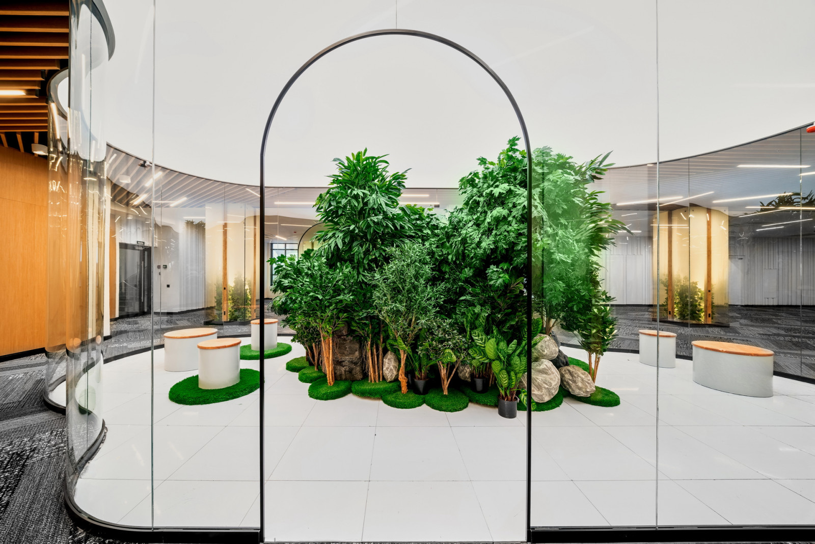 бц "Сенатор" на Большой Морской 30