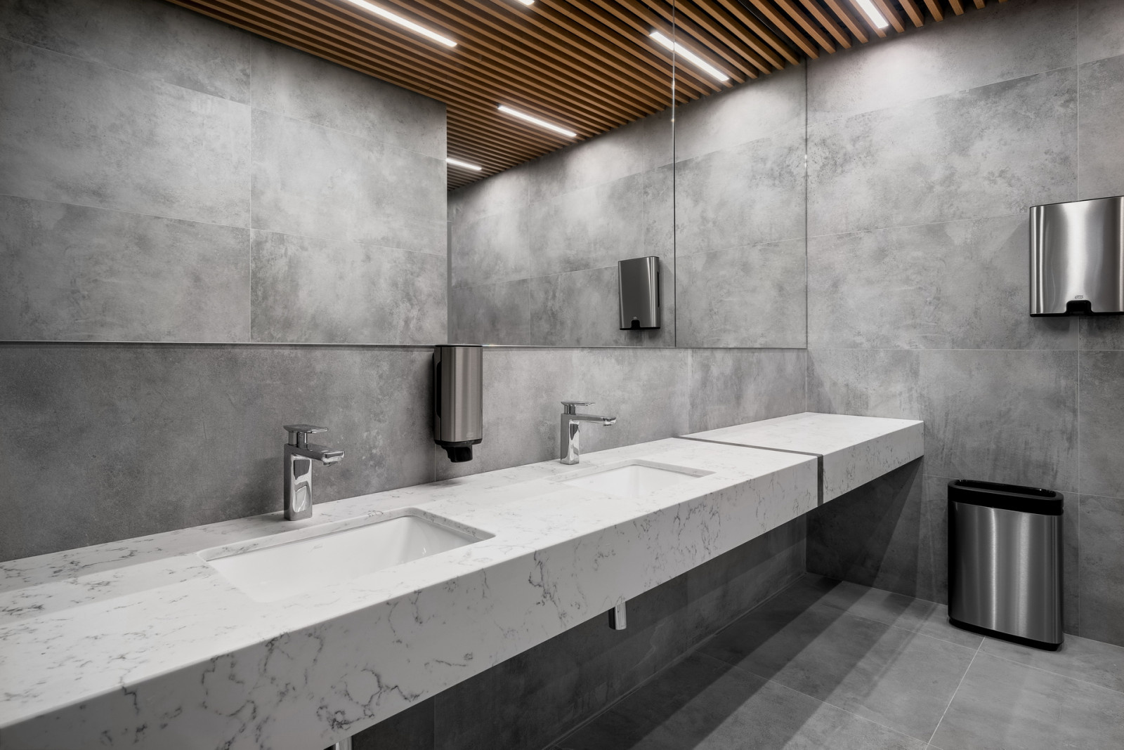 бц "Сенатор" на Большой Морской 30