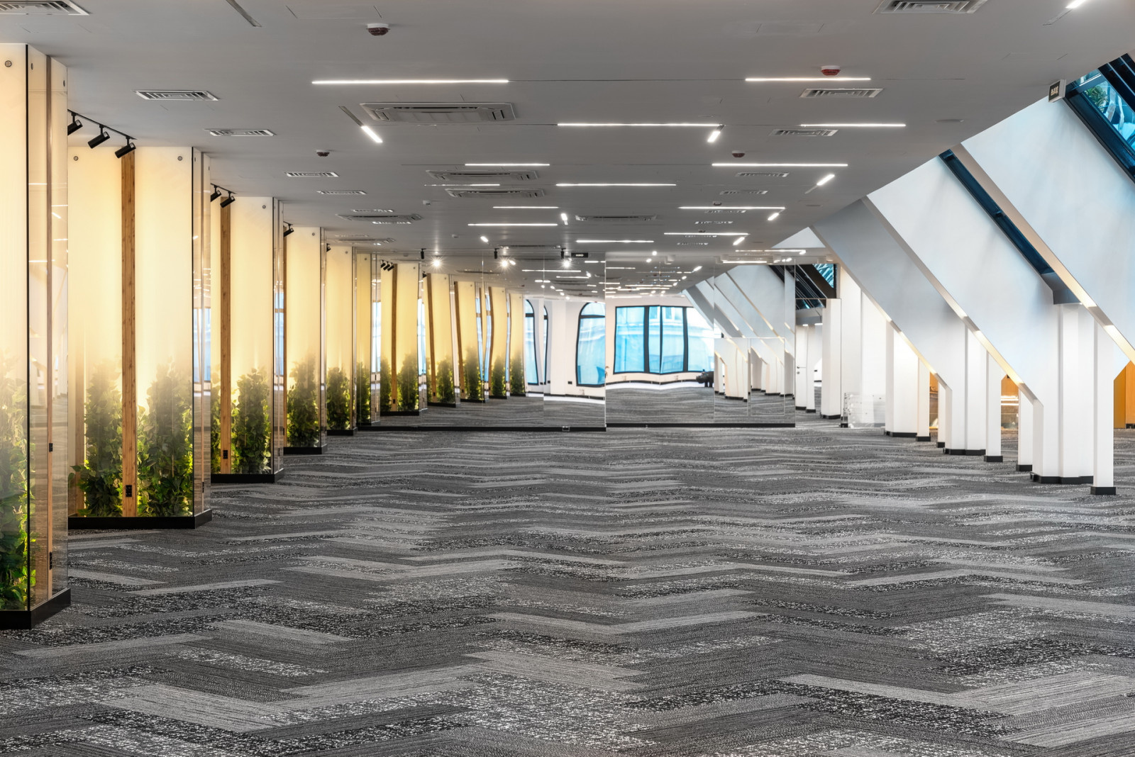 бц "Сенатор" на Большой Морской 30