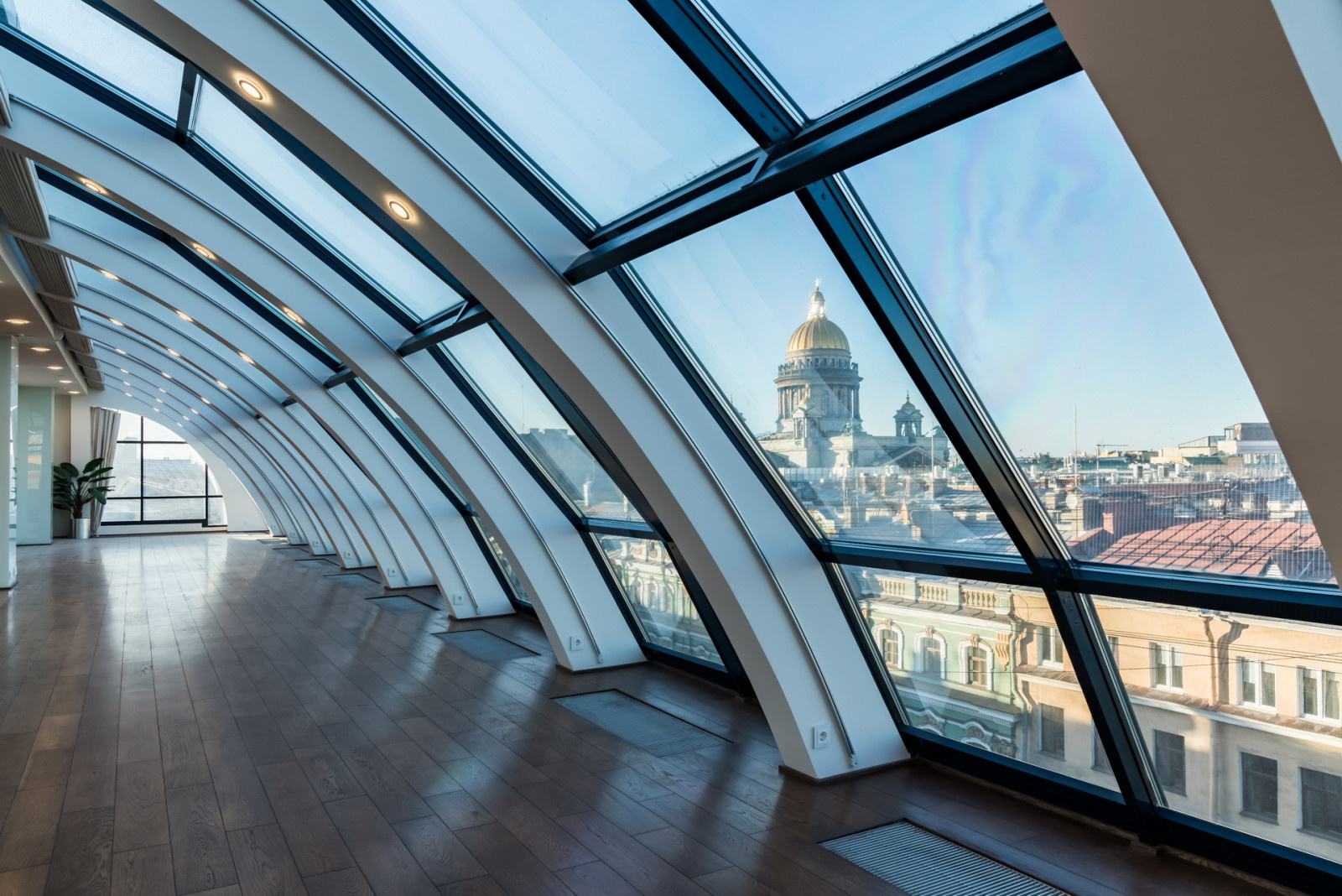 бц "Сенатор" на Большой Морской 30