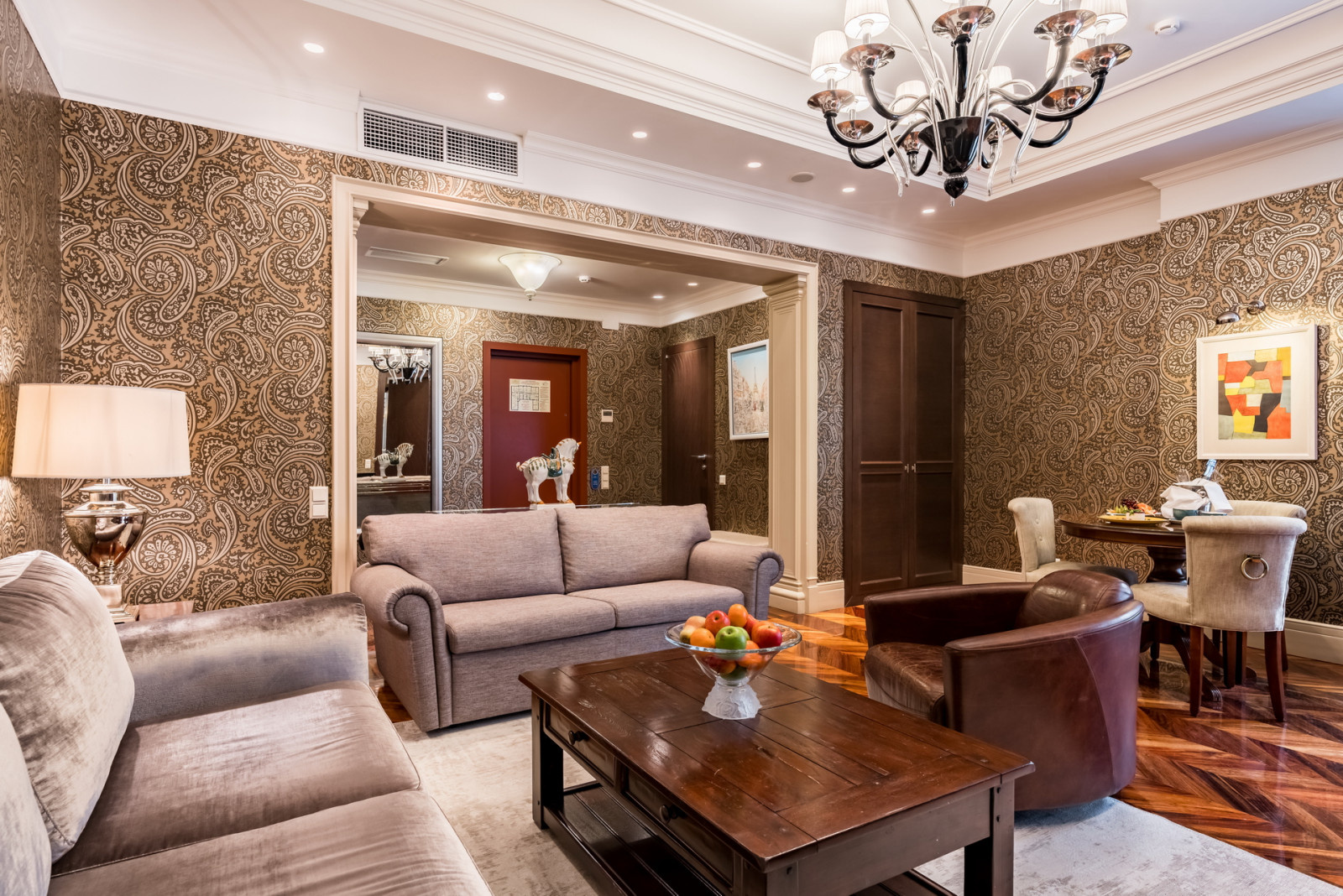 отель "Гельвеция" на Марата