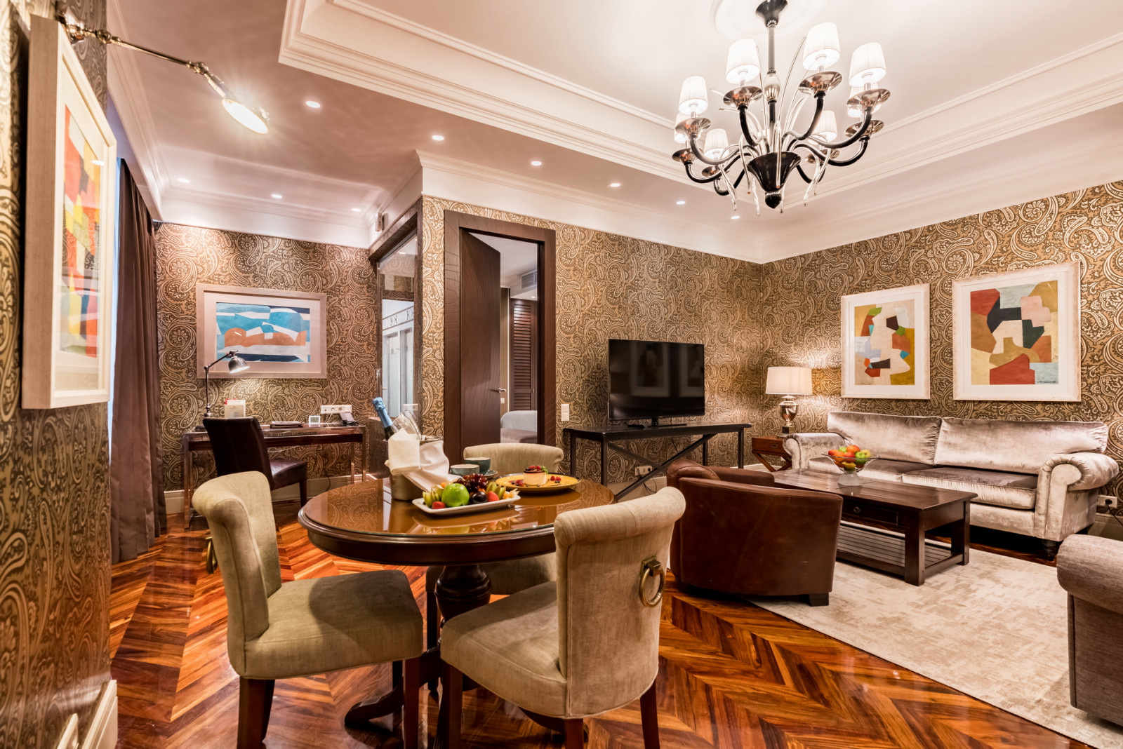 отель "Гельвеция" на Марата