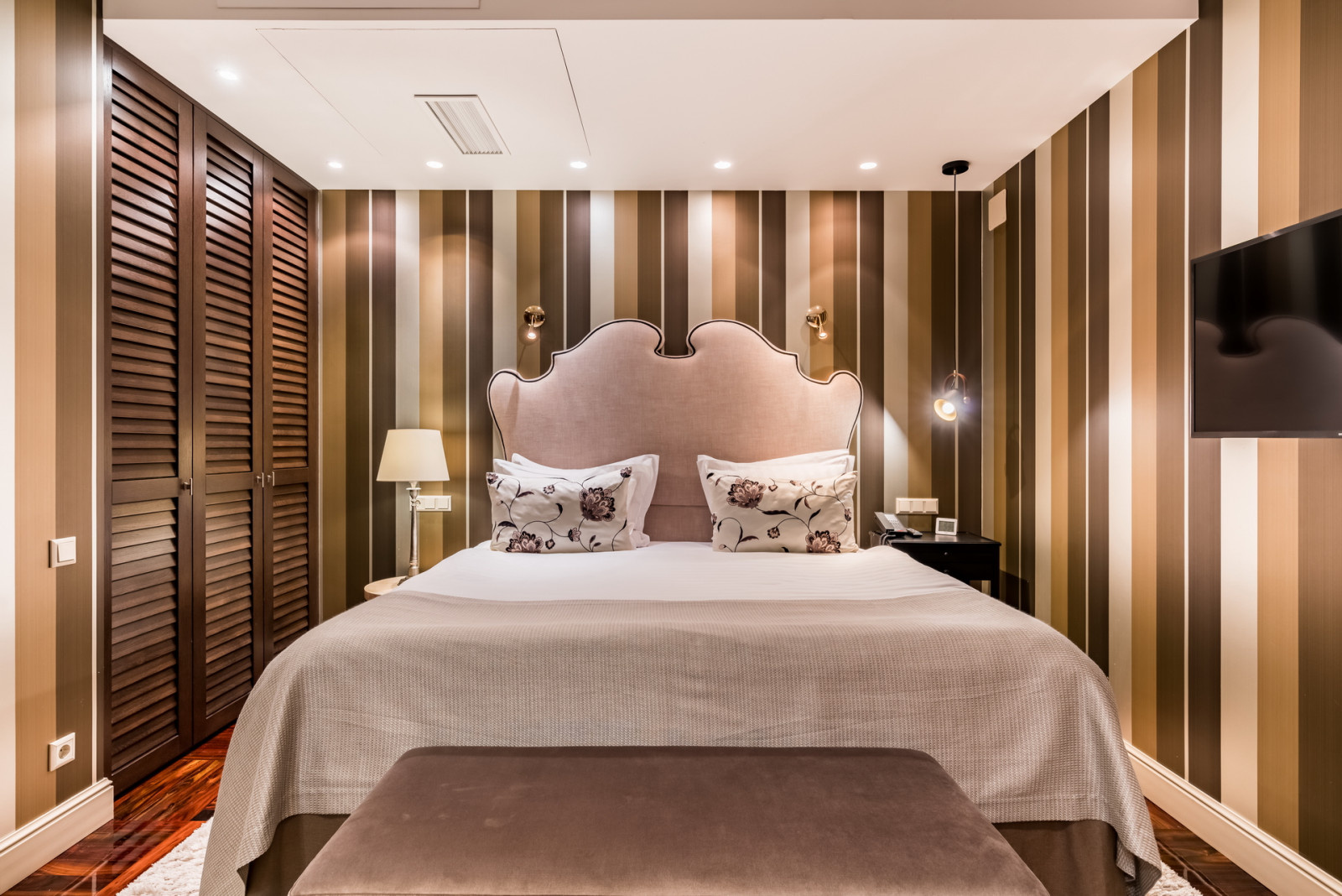 отель "Гельвеция" на Марата