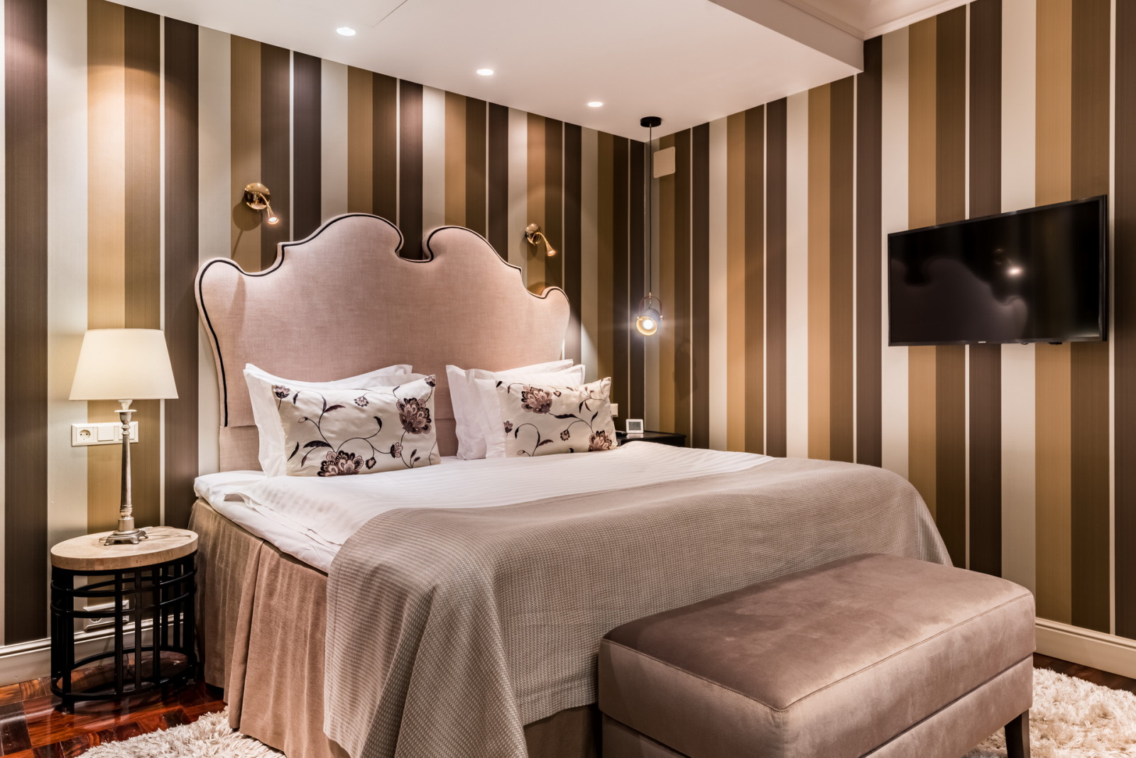 отель "Гельвеция" на Марата