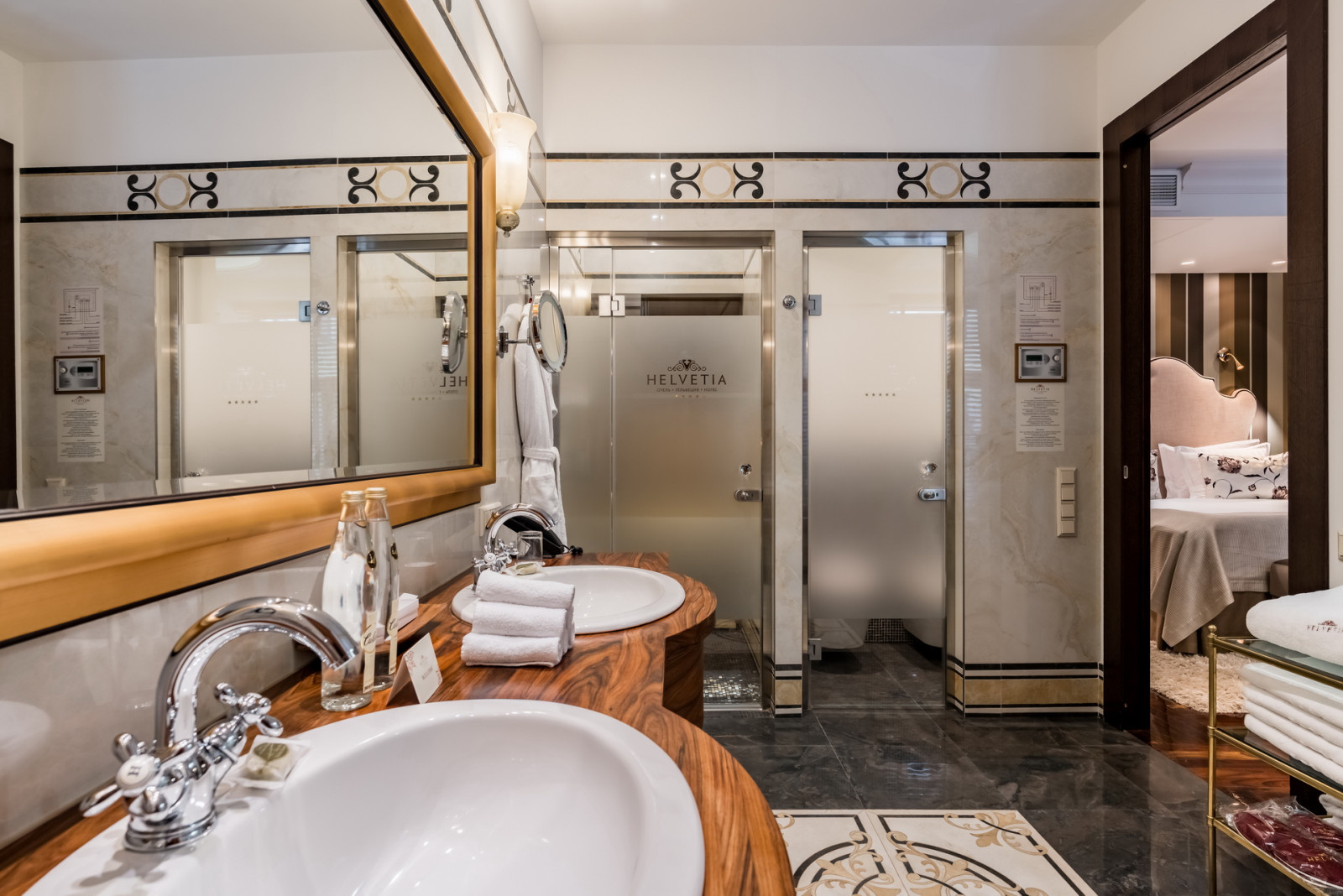 отель "Гельвеция" на Марата