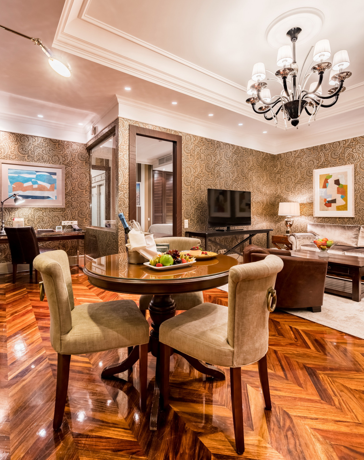 отель "Гельвеция" на Марата