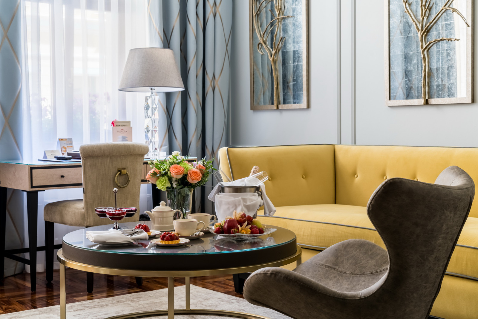 отель "Гельвеция" на Марата