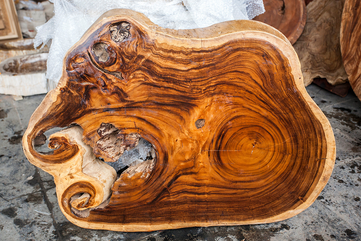 Слэбы(спилы и срезы )из массива  РеликтЭкспо