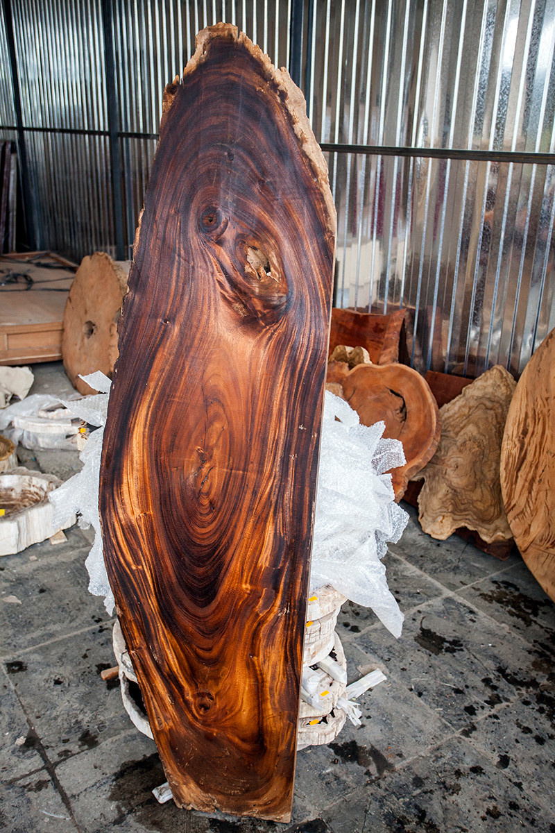 Слэбы(спилы и срезы )из массива  РеликтЭкспо