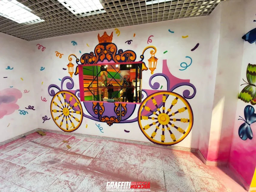 Роспись стен в детский центр Fanky world