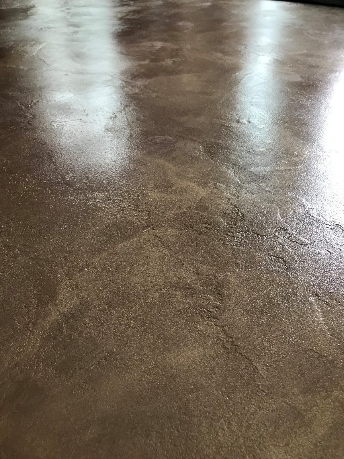custom floor / walls and dinner room