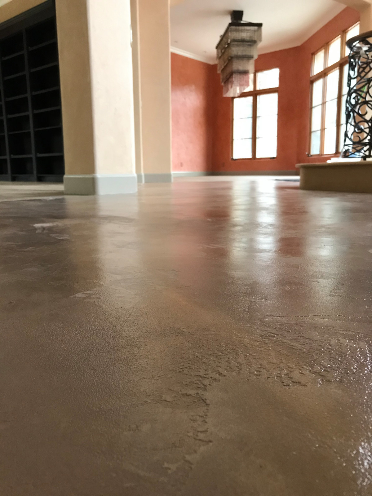 custom floor / walls and dinner room
