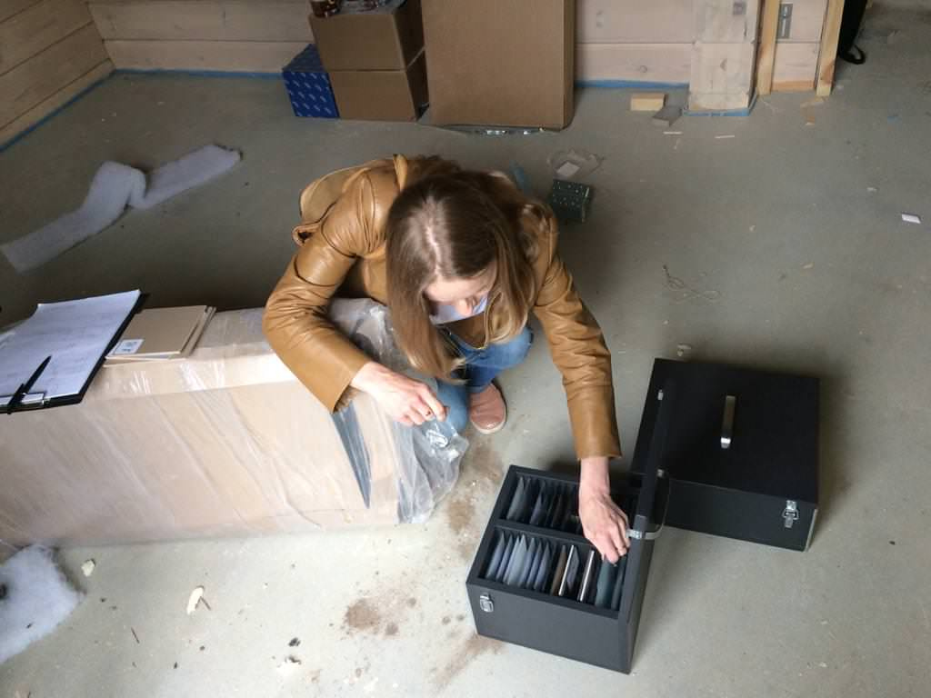 Выездная консультация сотрудников салона Esclusivo