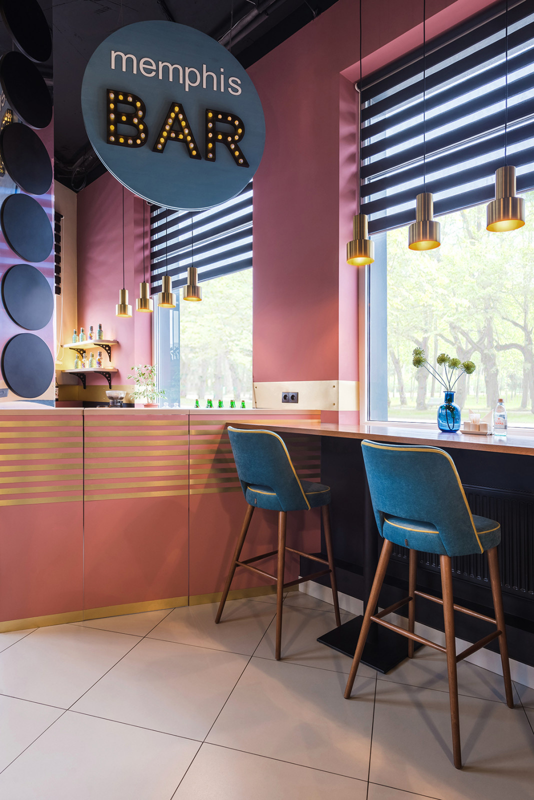 Cafe "Memphis"