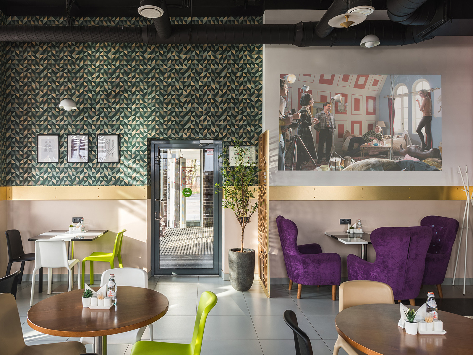 Cafe "Memphis"