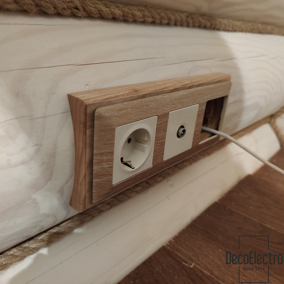 Обложка проекта: Дом из оцилиндрованного бревна D260 мм