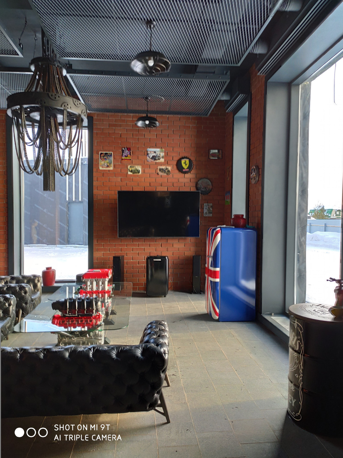 Реализация проекта гаража с возможностью проведения вечеринок