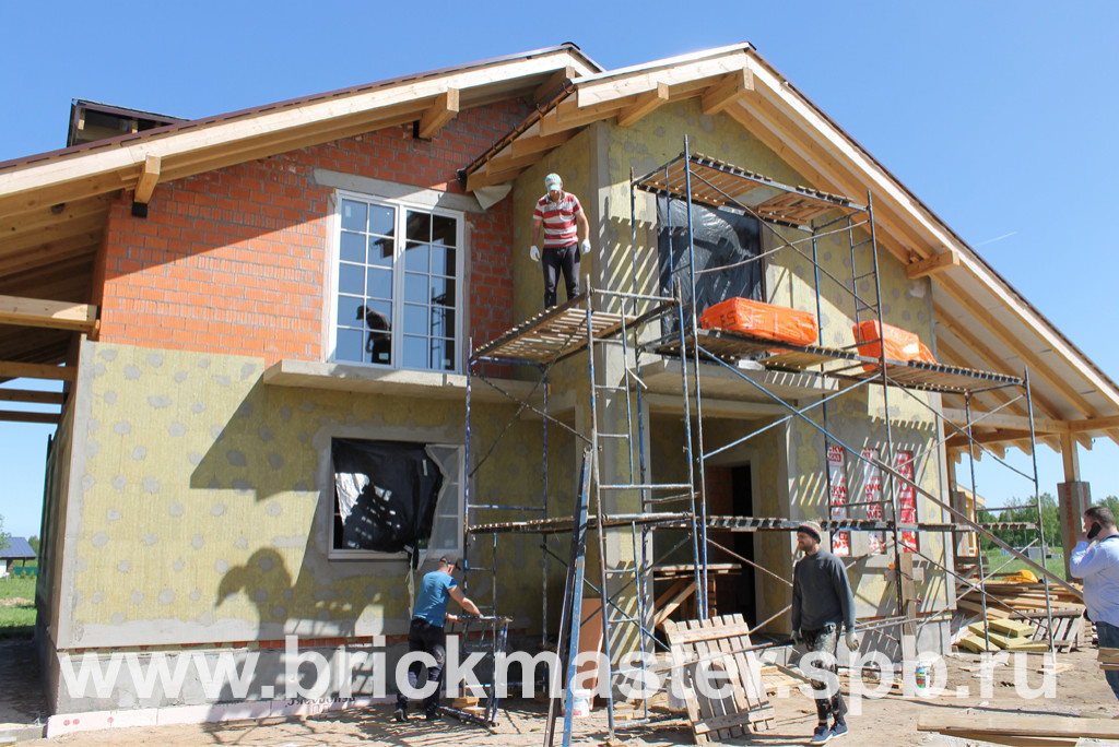 Дом из поризованного камня в КП "Земляничные поляны"