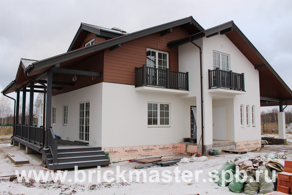 Дом из поризованного камня в КП "Земляничные поляны"