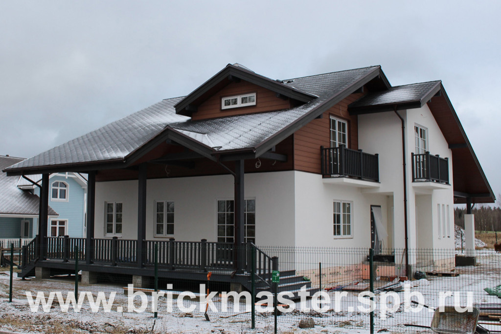 Дом из поризованного камня в КП "Земляничные поляны"