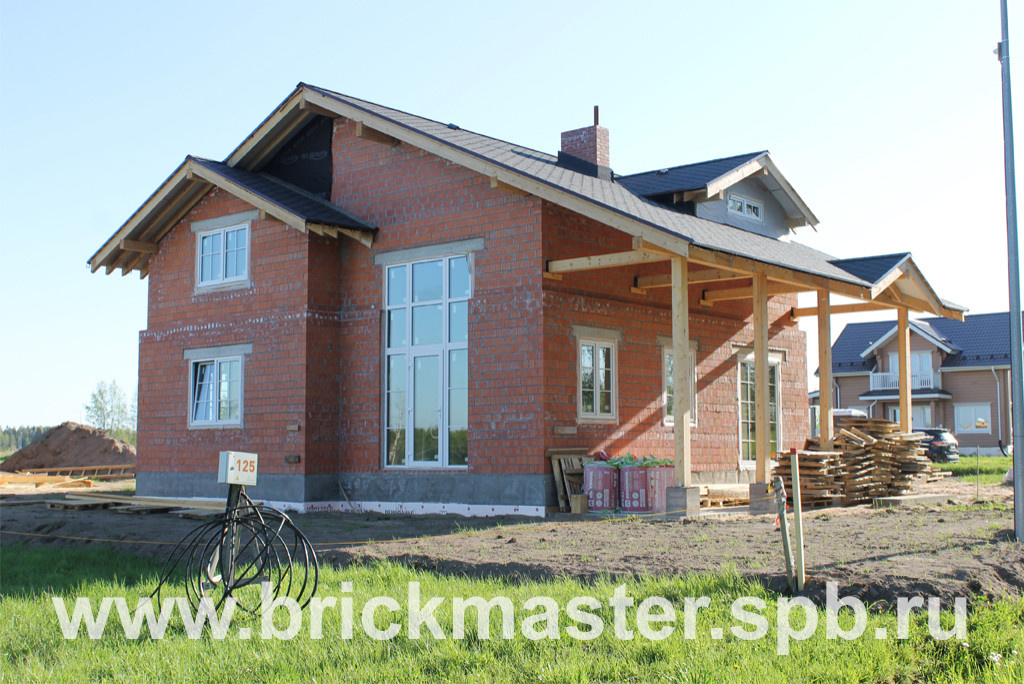 Дом из поризованного камня в КП "Земляничные поляны"