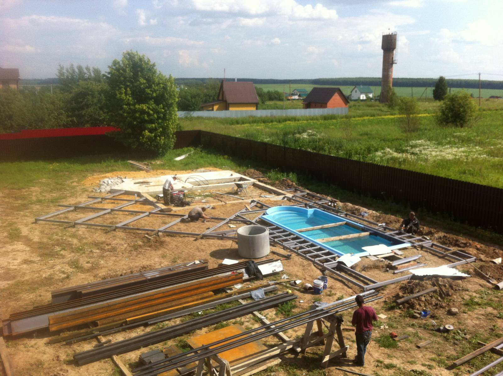 Летняя кухня с бассейном