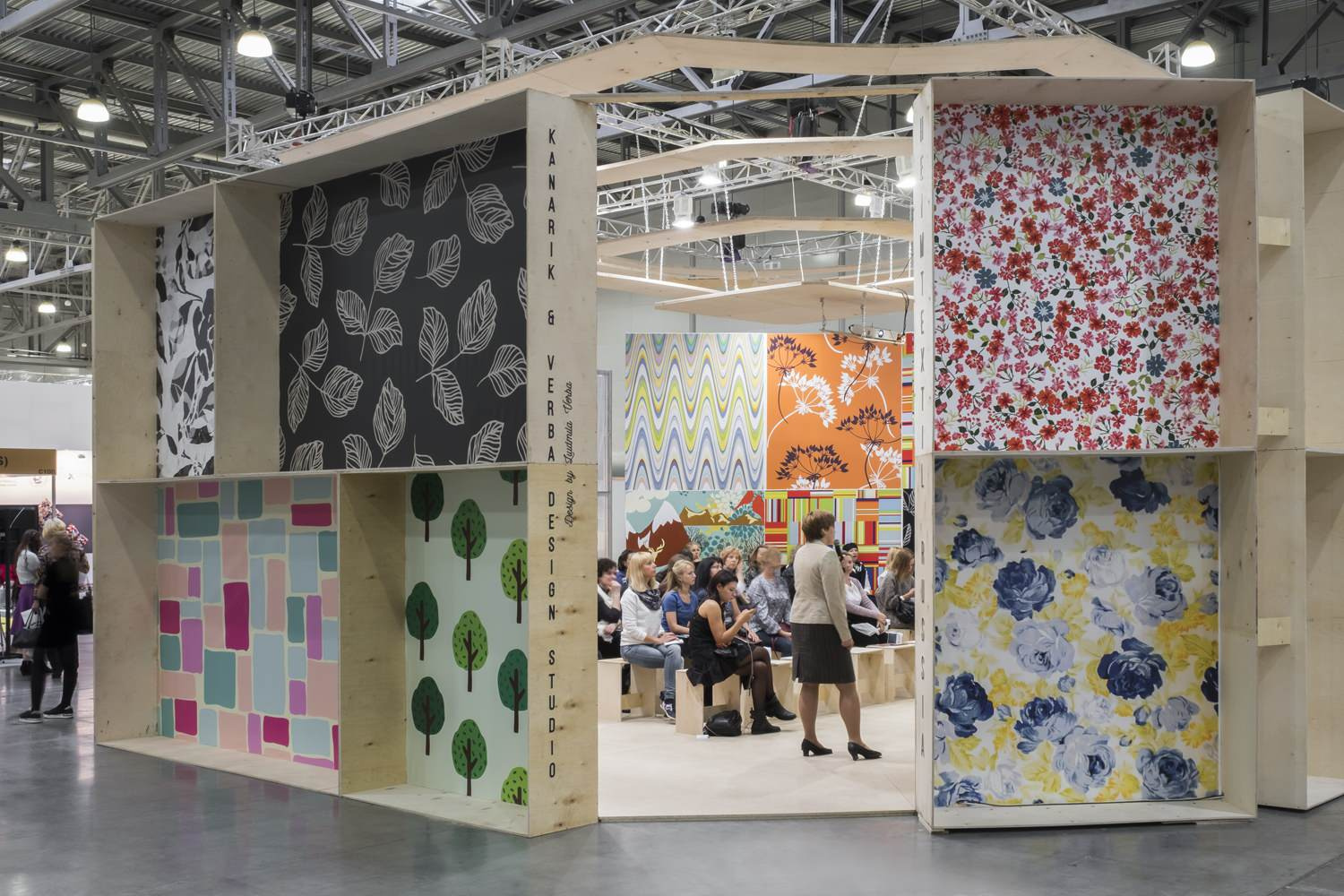 Выставочный стенд 100 кв.м.