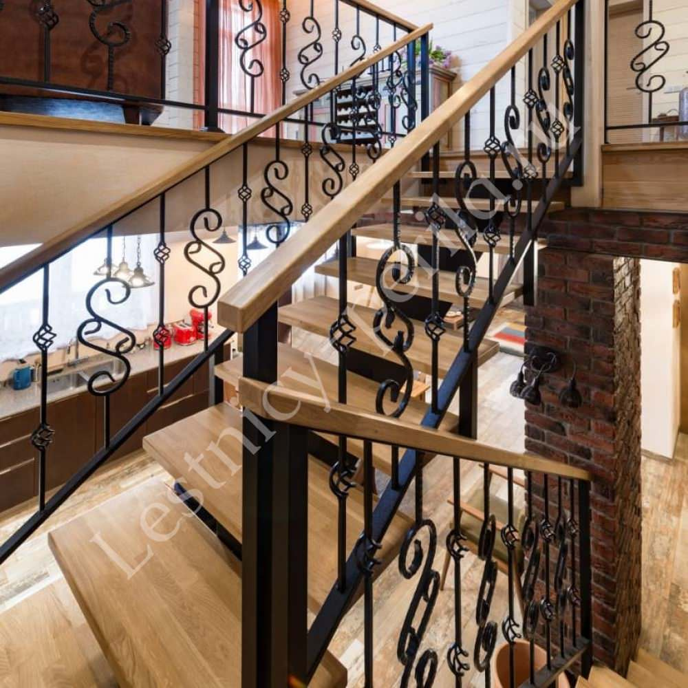 Обложка проекта: Лестница лофт с коваными перилами
