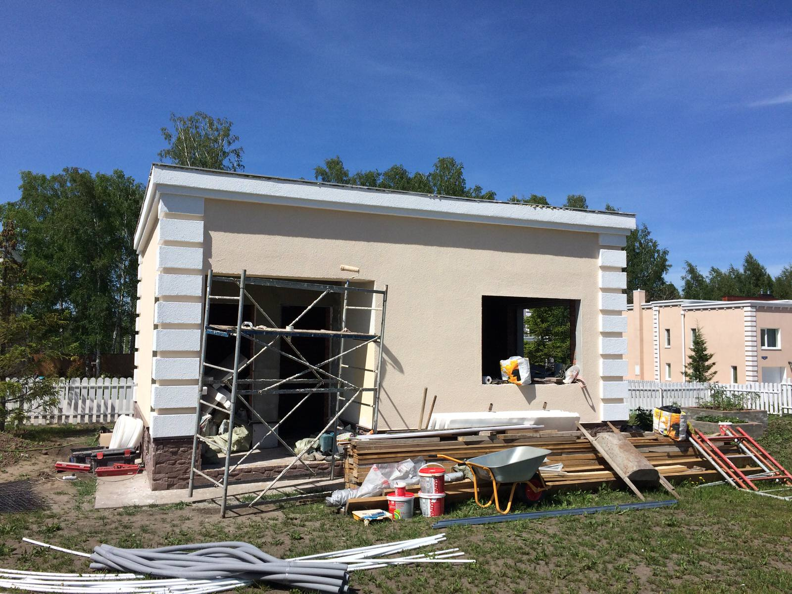 ТАУНХАУС И БАНЯ ПОСЕЛОК "БЕРЕЗКИ"