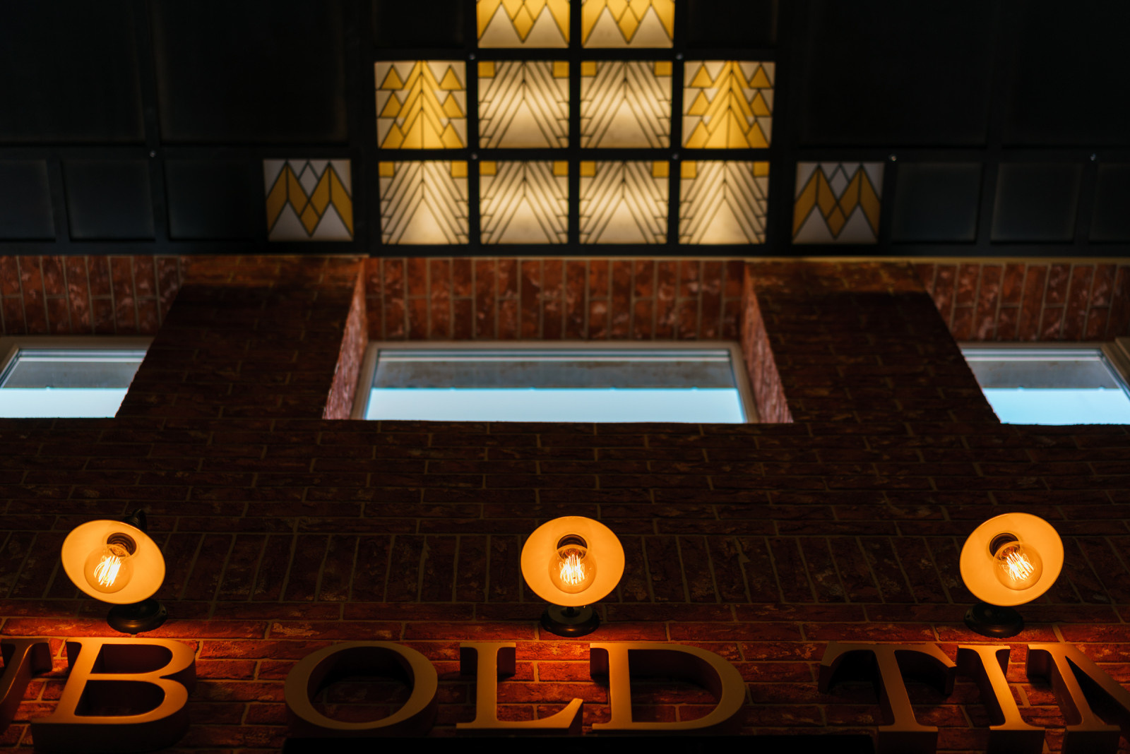 OLD TIME PUB