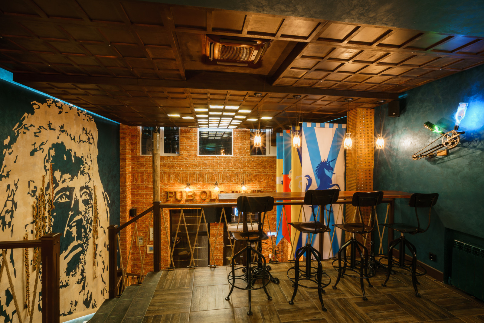 OLD TIME PUB