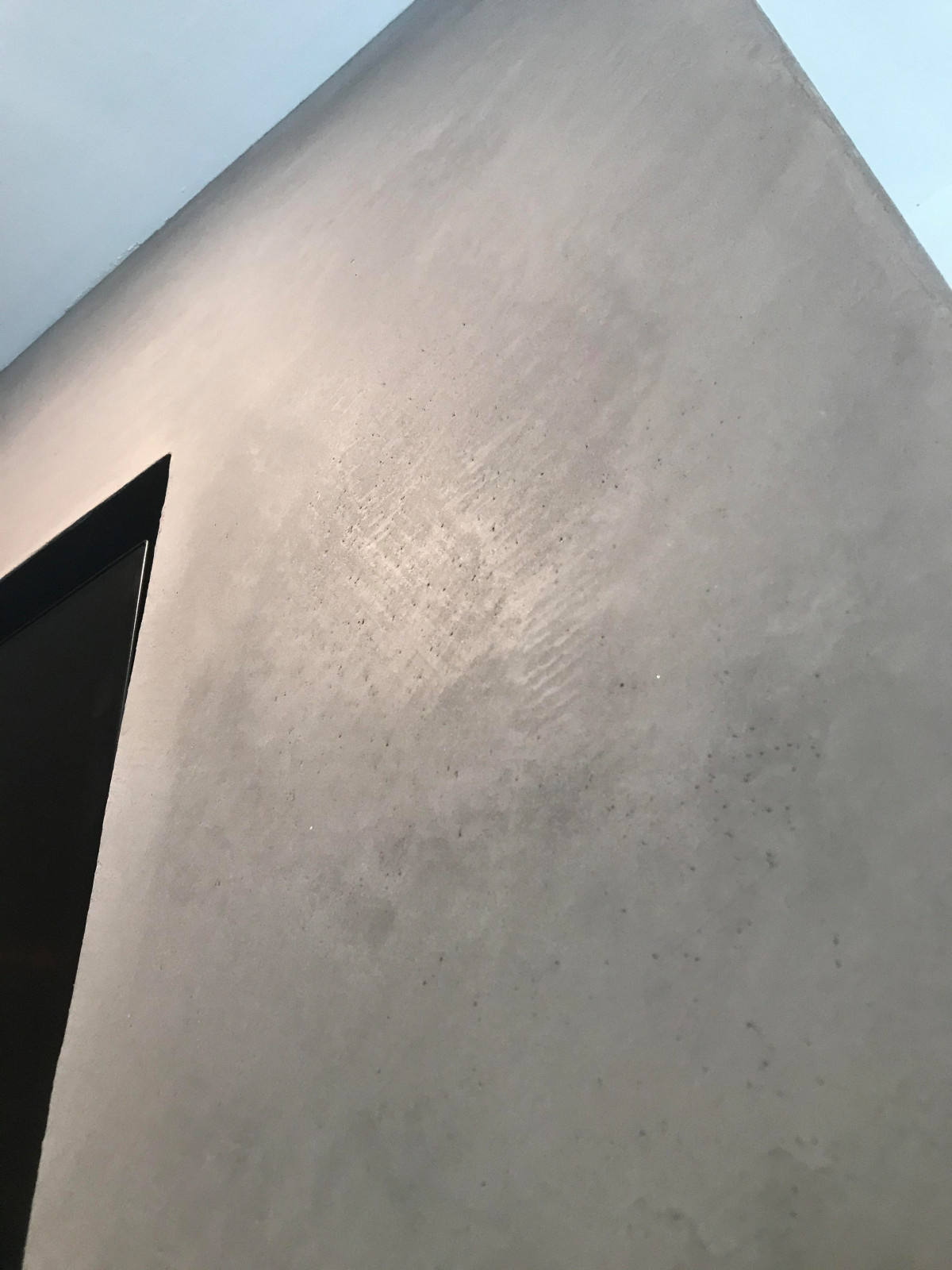 Fireplace. Limestoun plaster