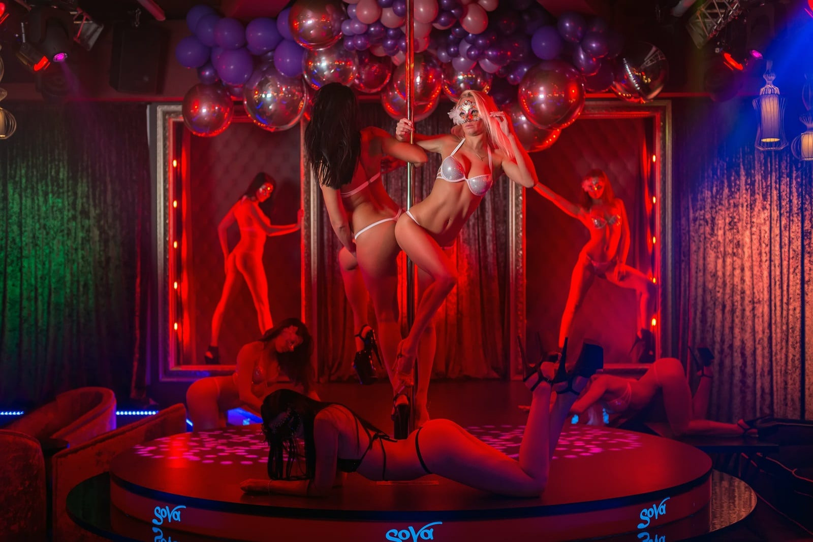 Стиптизбар SOVA