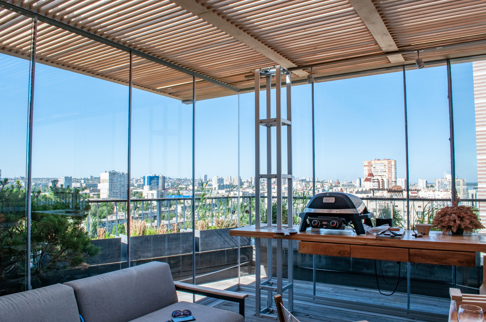 Терраса с видом на Волгу