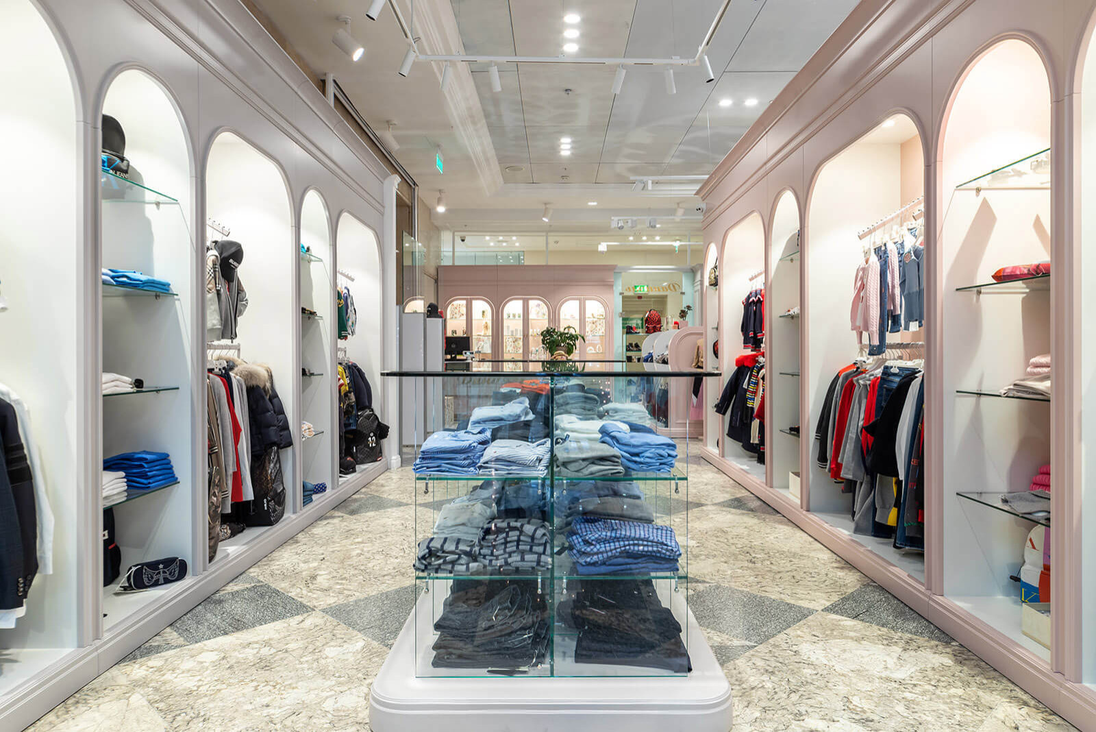 "Даниэль" - мультибрендовый бутик детской одежды