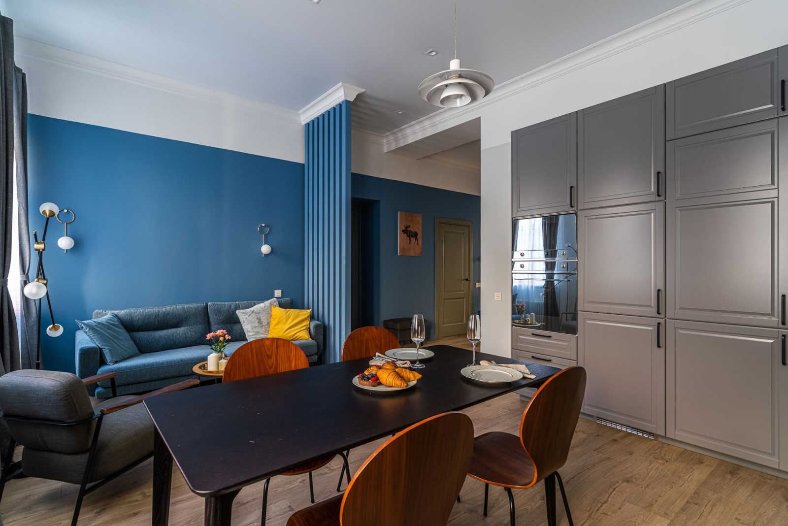 Rasieszhaya - living room