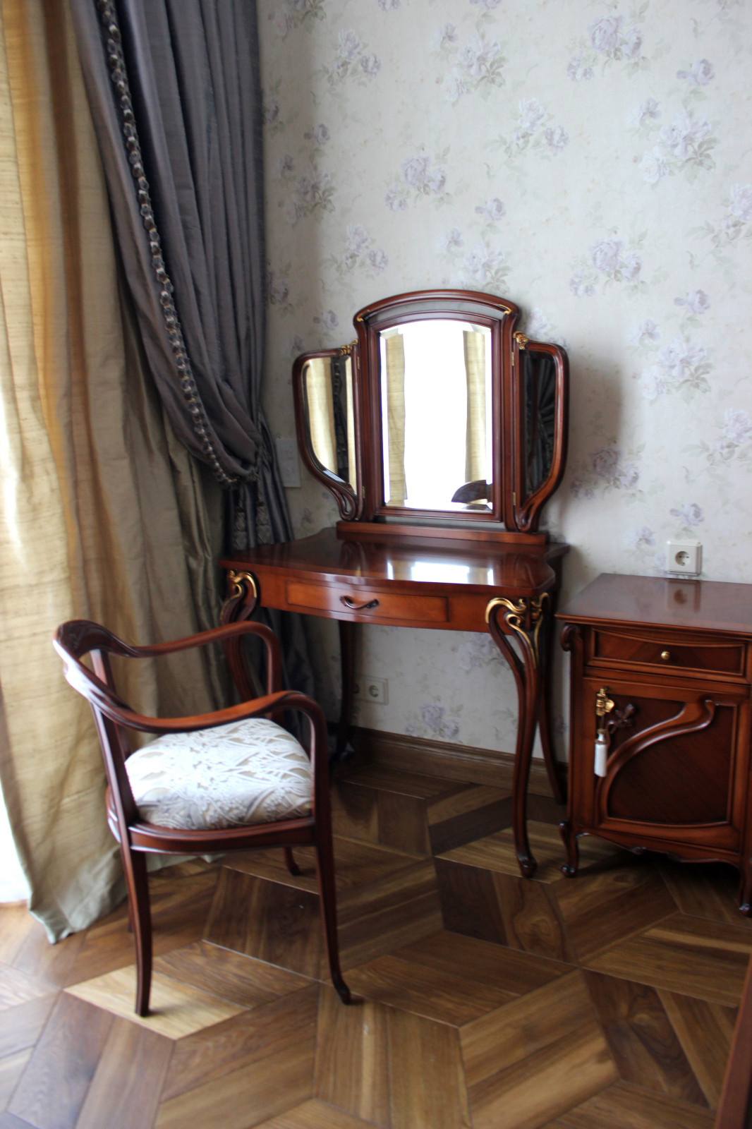 Квартира в Брюсовом переулке