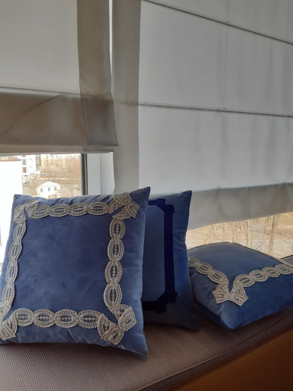 Вышивка, декоративные подушки