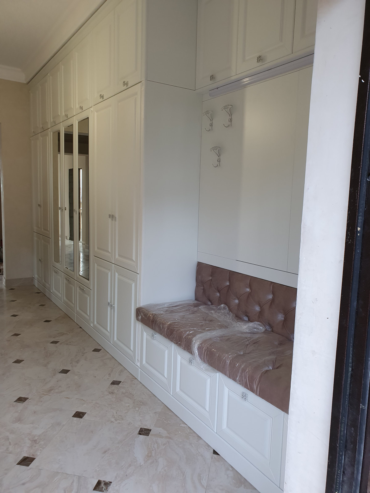 Гардероб для прихожей