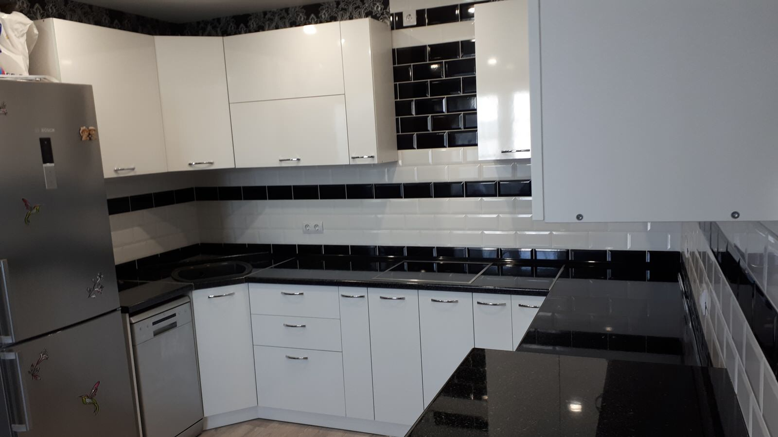 Кухонные гарнитуры