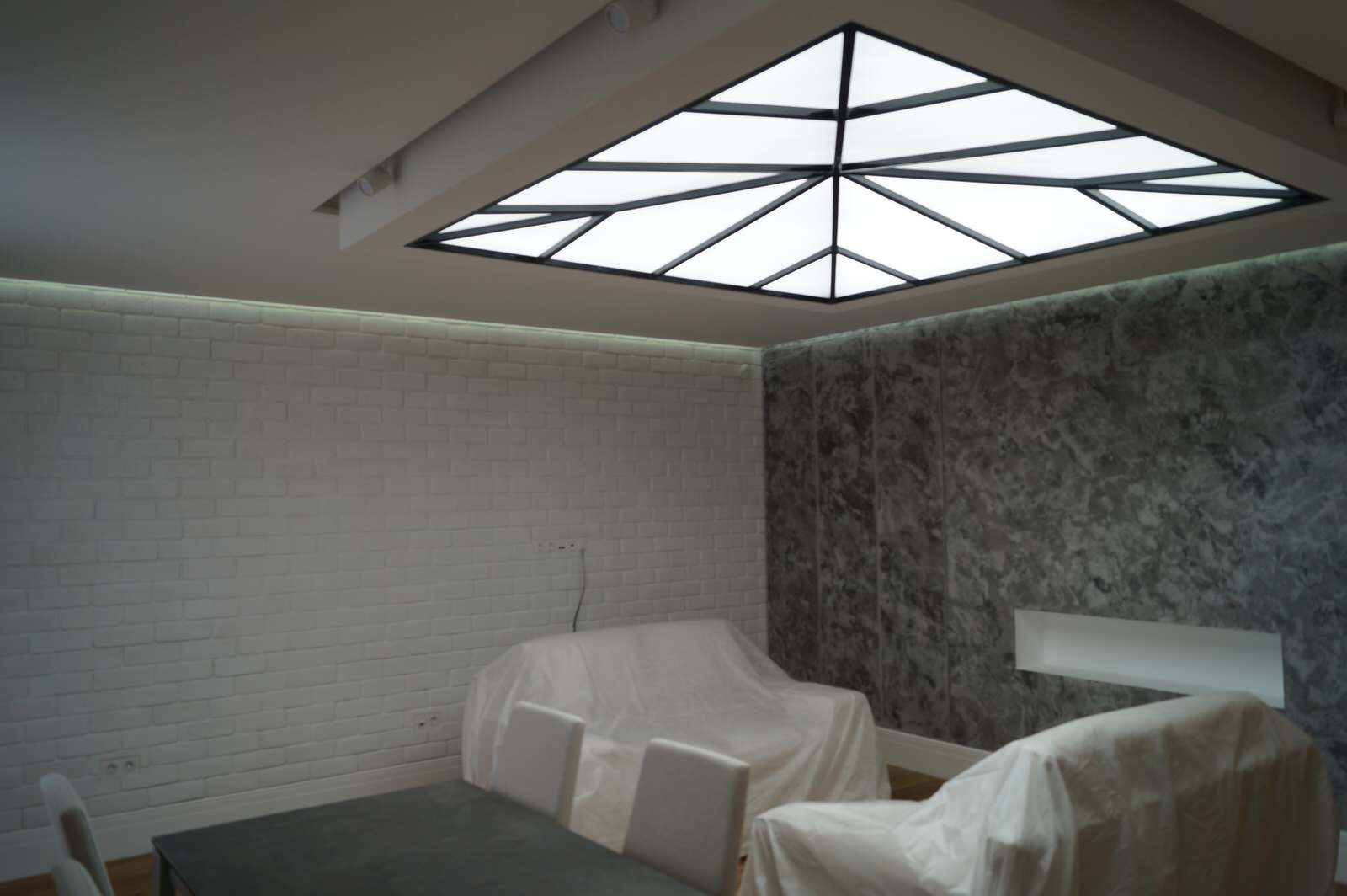 Ремонт квартиры в современном стиле - Гостиная - кухня - столовая