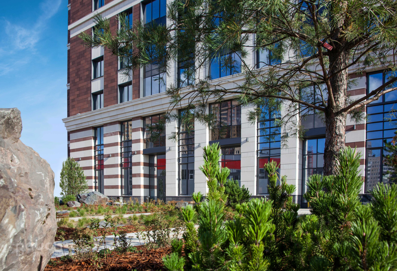 Жилой комплекс BauHaus в Санкт-Петербурге (Bau City Development)