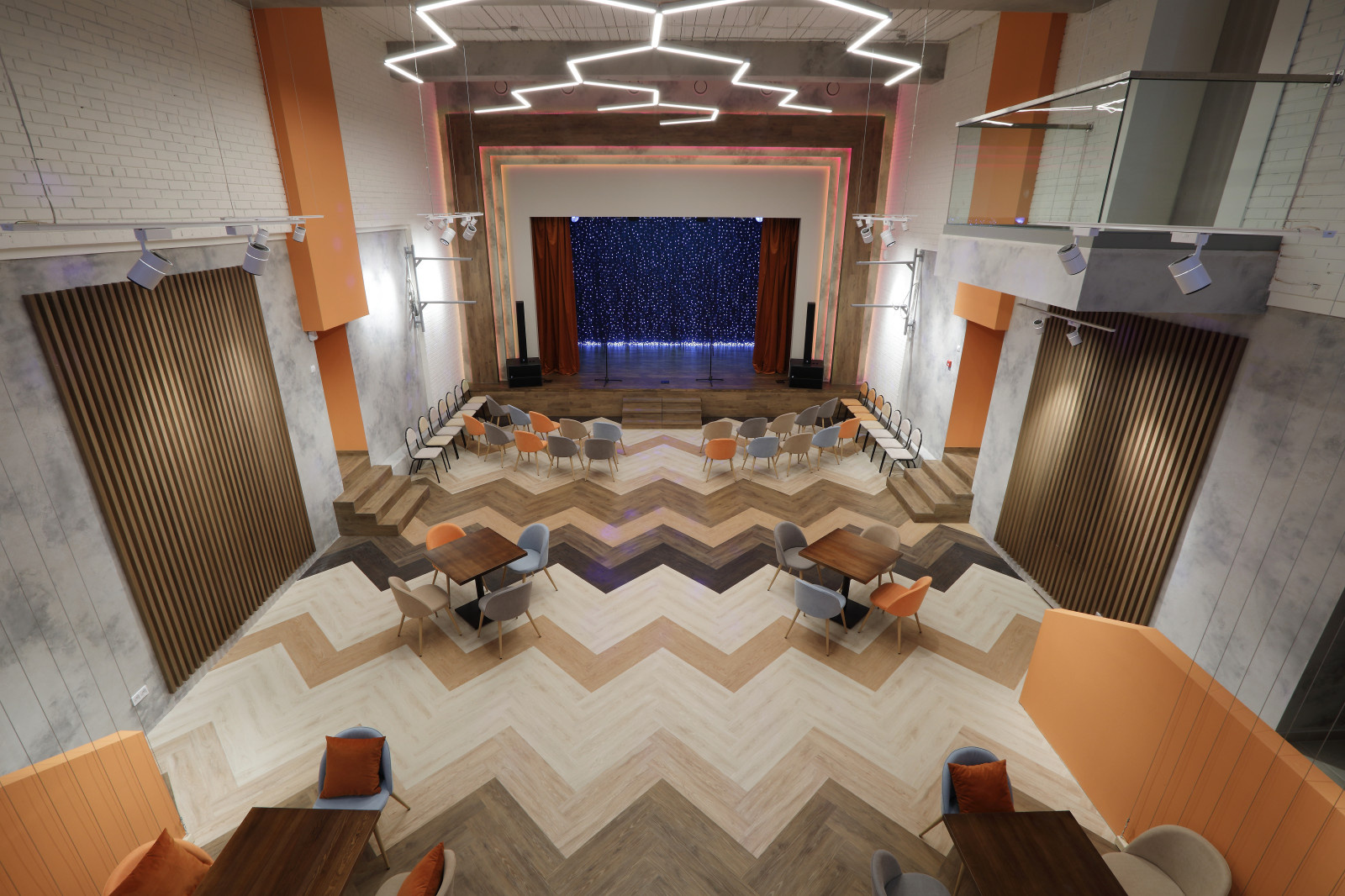 Праздничная площадка 120 кв.м